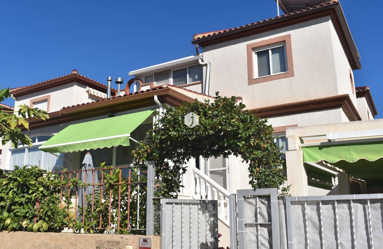 Tweedehands - Villa -
San Fulgencio - Costa Blanca