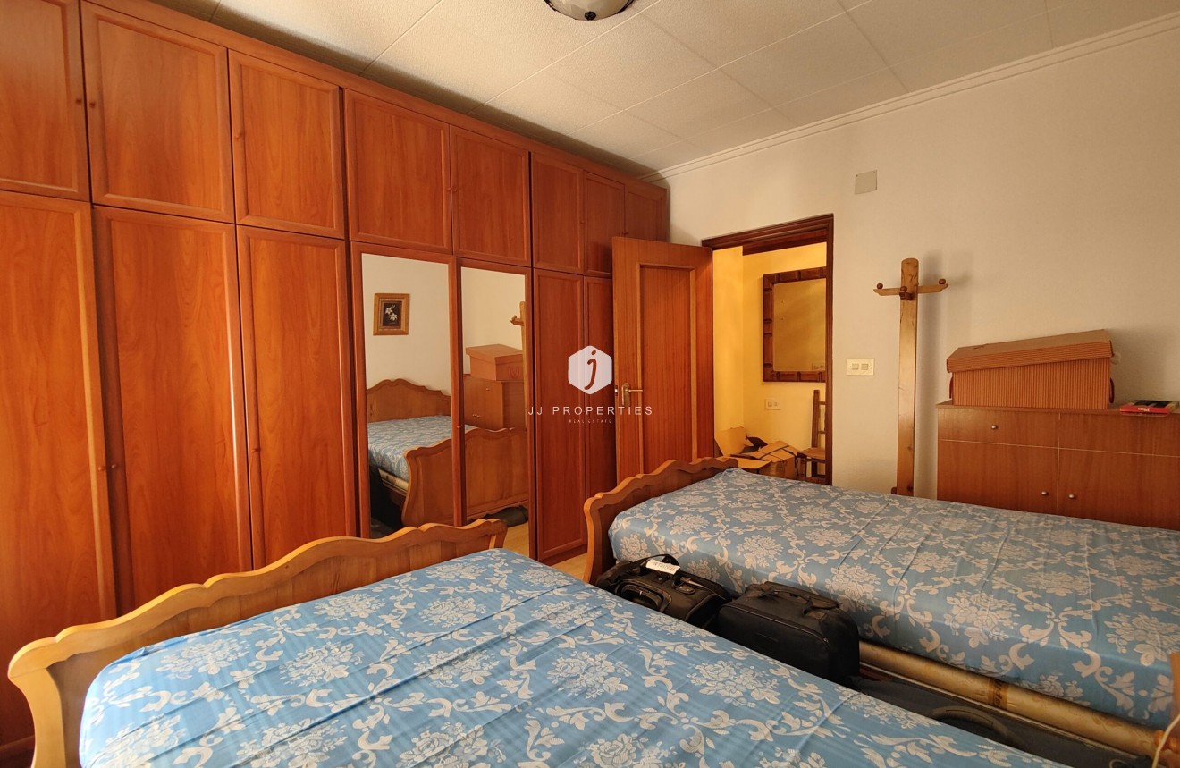 Tweedehands - Appartement / flat -
Torrevieja - Costa Blanca