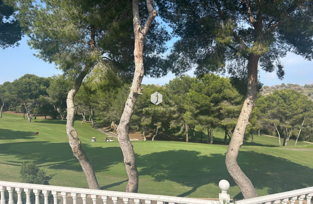 Tweedehands - Villa -
Orihuela Costa - Costa Blanca