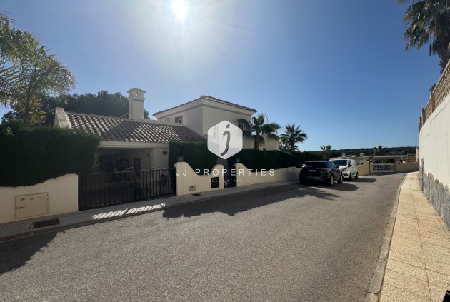 Tweedehands - Villa -
Orihuela Costa - Costa Blanca