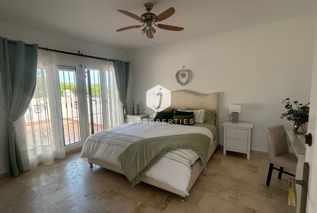 Tweedehands - Villa -
Orihuela Costa - Costa Blanca