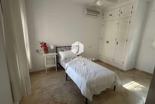 Tweedehands - Villa -
Orihuela Costa - Costa Blanca