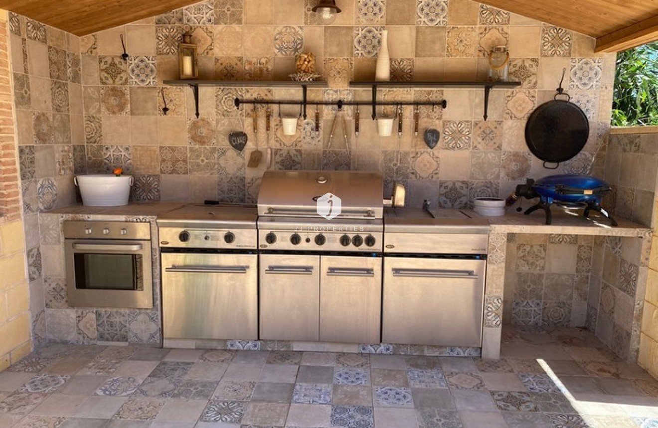 Tweedehands - Landelijk eigendom -
Albatera - Inland