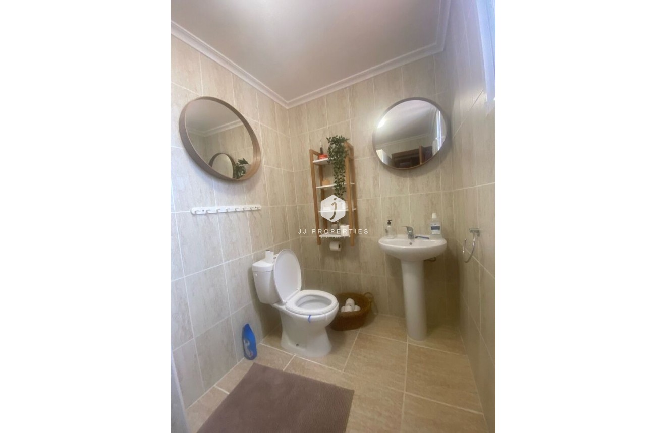 Tweedehands - Landelijk eigendom -
Albatera - Inland