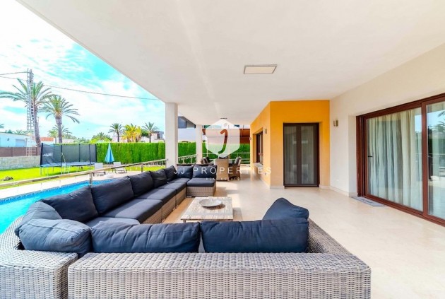 Tweedehands - Villa -
Cabo Roig - Costa Blanca