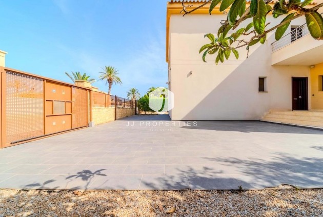 Tweedehands - Villa -
Cabo Roig - Costa Blanca