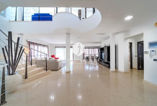 Tweedehands - Villa -
Cabo Roig - Costa Blanca