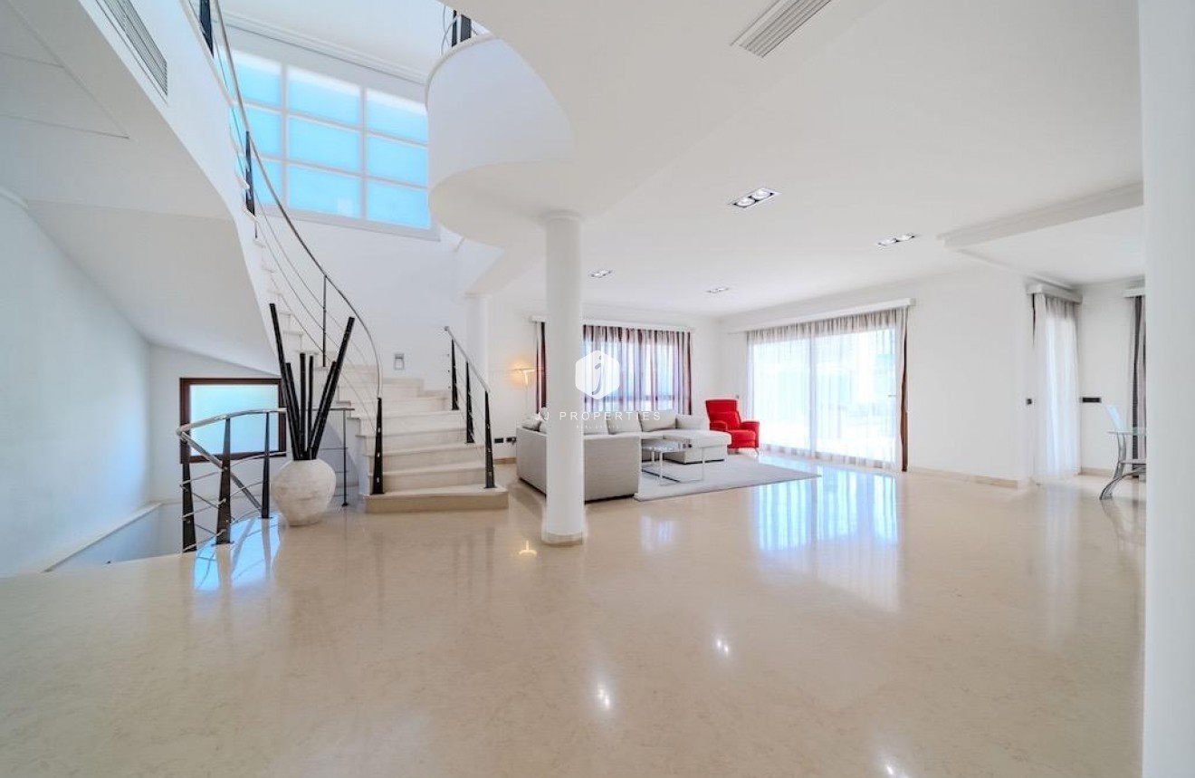 Tweedehands - Villa -
Cabo Roig - Costa Blanca