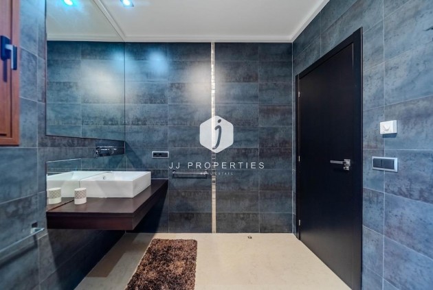 Tweedehands - Villa -
Cabo Roig - Costa Blanca