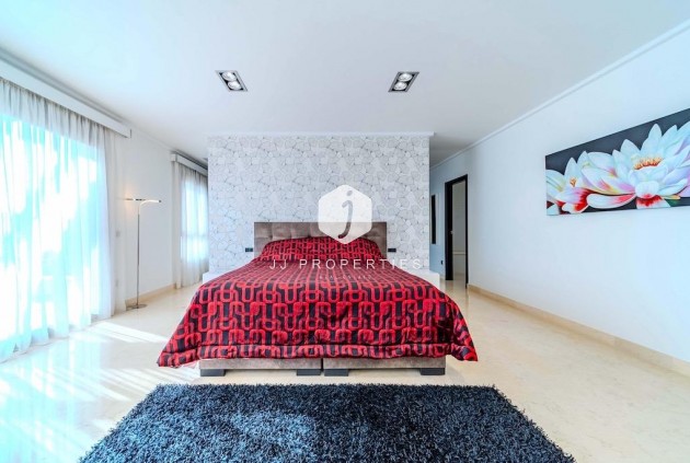 Tweedehands - Villa -
Cabo Roig - Costa Blanca