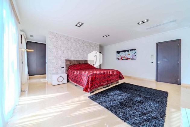 Tweedehands - Villa -
Cabo Roig - Costa Blanca