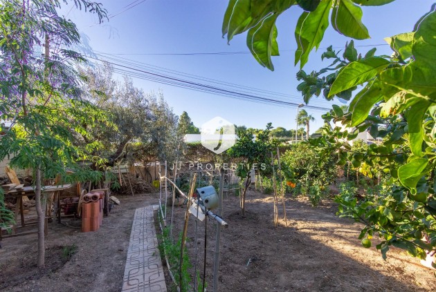 Tweedehands - Villa -
Torrevieja - Los Balcones