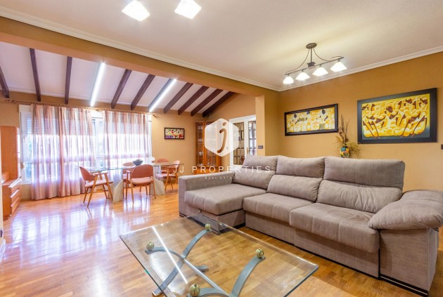 Tweedehands - Villa -
Torrevieja - Los Balcones