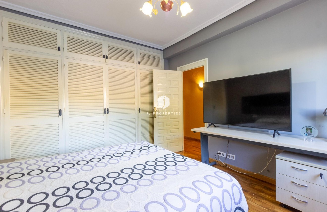 Tweedehands - Villa -
Torrevieja - Los Balcones