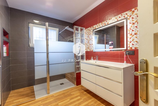 Tweedehands - Villa -
Torrevieja - Los Balcones