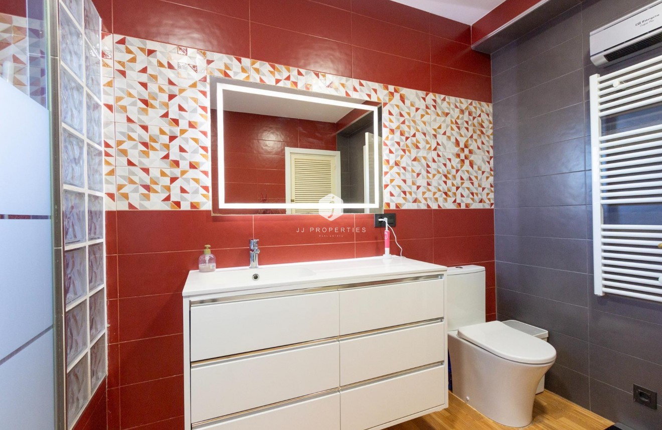 Tweedehands - Villa -
Torrevieja - Los Balcones