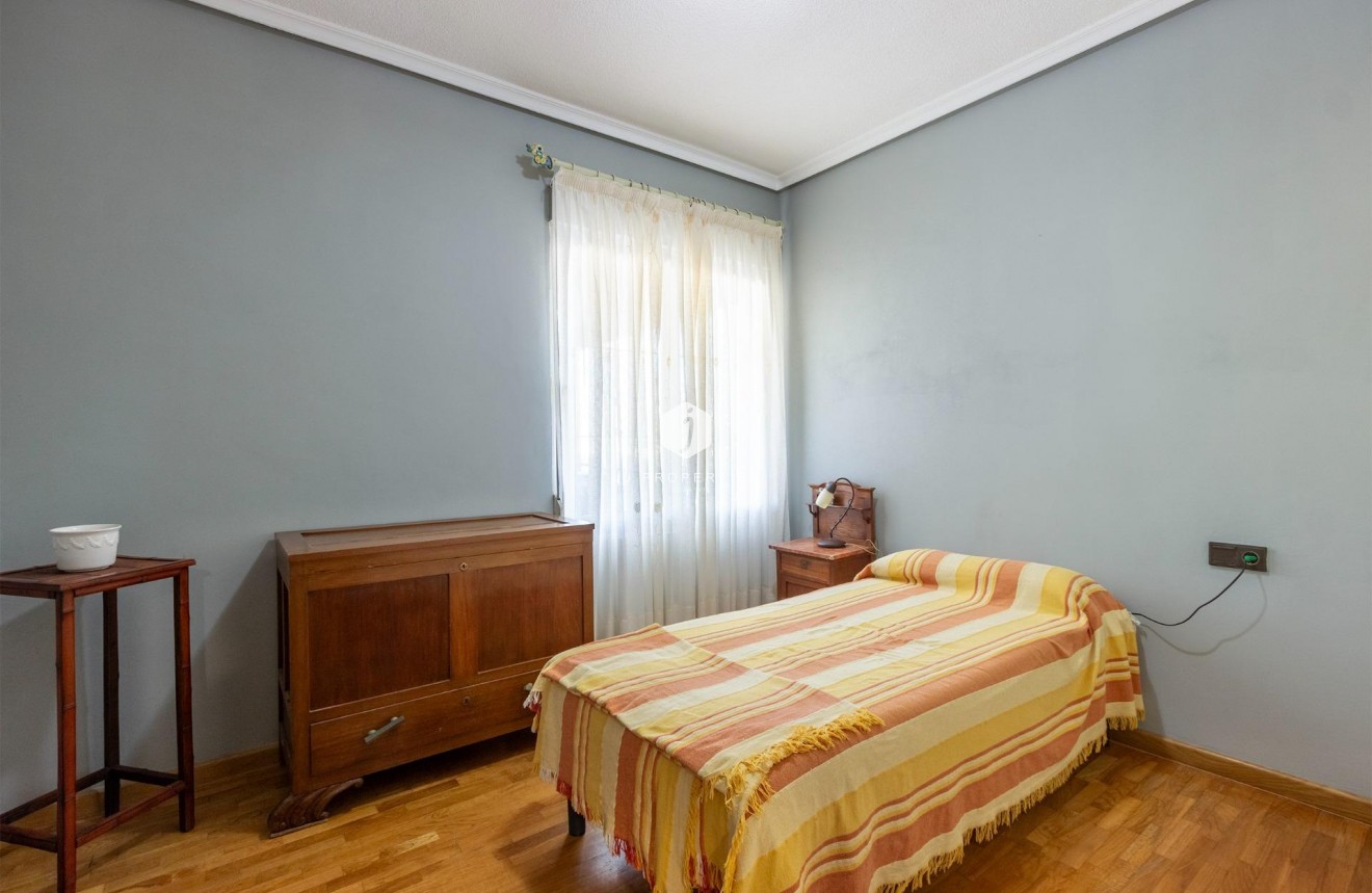 Tweedehands - Villa -
Torrevieja - Los Balcones