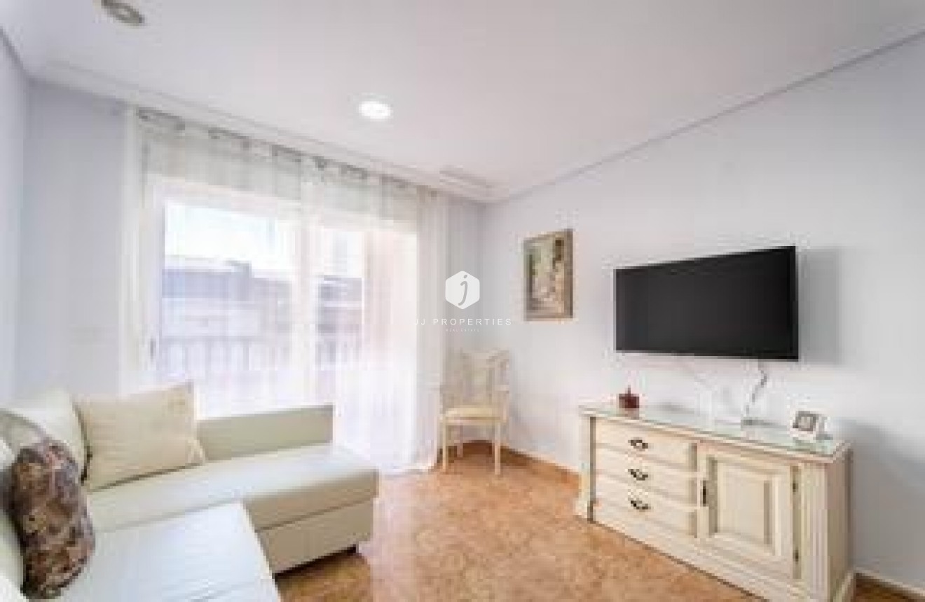 Tweedehands - Appartement / flat -
Torrevieja - Playa del Cura