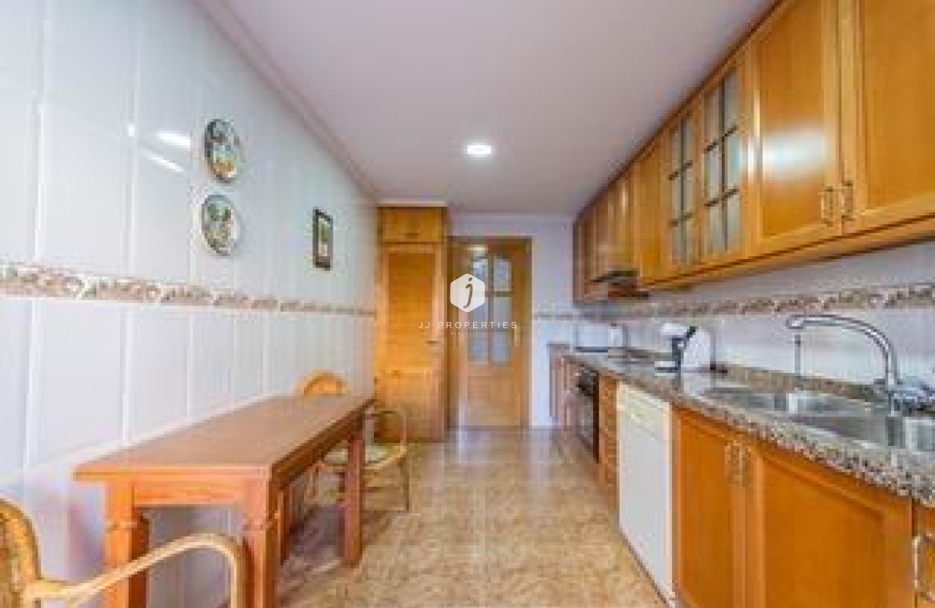 Tweedehands - Appartement / flat -
Torrevieja - Playa del Cura