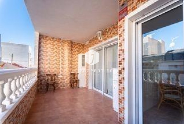 Tweedehands - Appartement / flat -
Torrevieja - Playa del Cura
