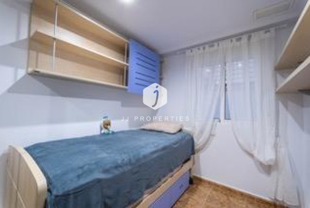 Tweedehands - Appartement / flat -
Torrevieja - Playa del Cura