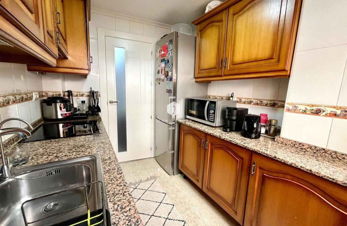 Tweedehands - Appartement / flat -
Torrevieja - Costa Blanca