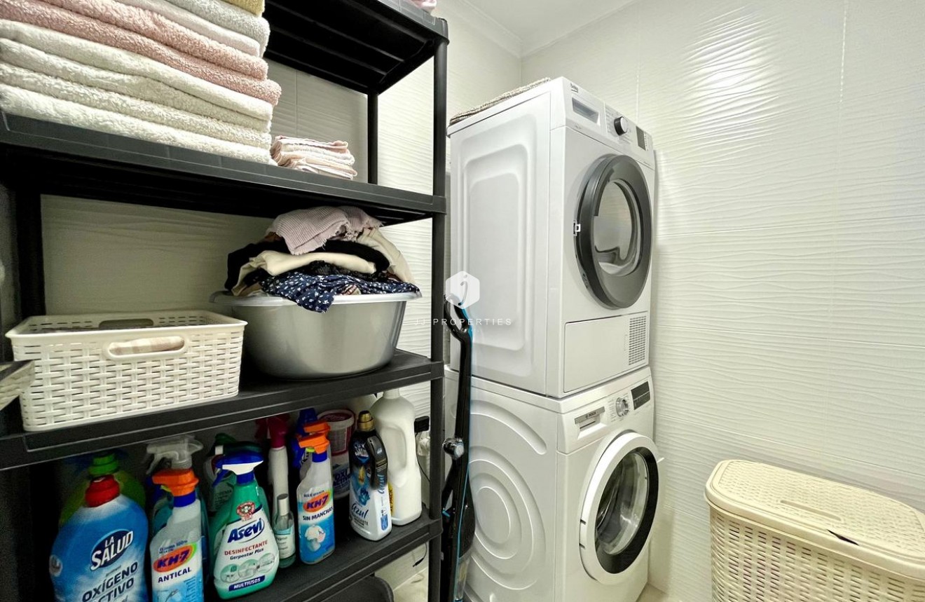 Tweedehands - Appartement / flat -
Torrevieja - Costa Blanca