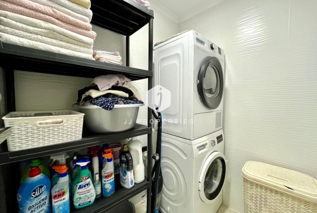 Tweedehands - Appartement / flat -
Torrevieja - Costa Blanca