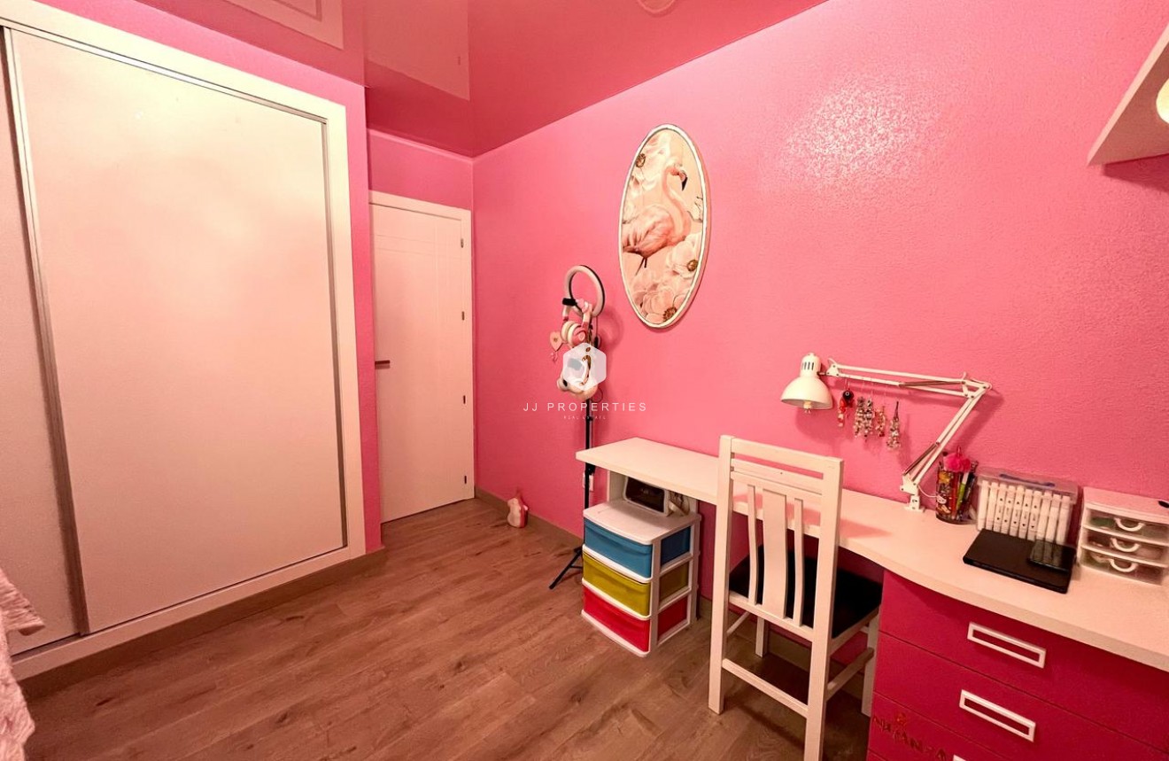 Tweedehands - Appartement / flat -
Torrevieja - Costa Blanca