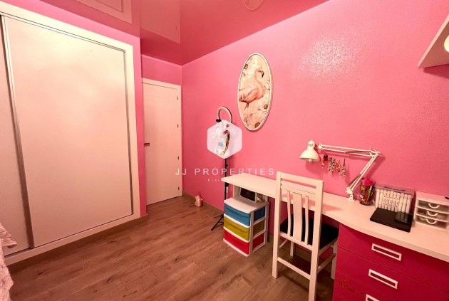 Tweedehands - Appartement / flat -
Torrevieja - Costa Blanca