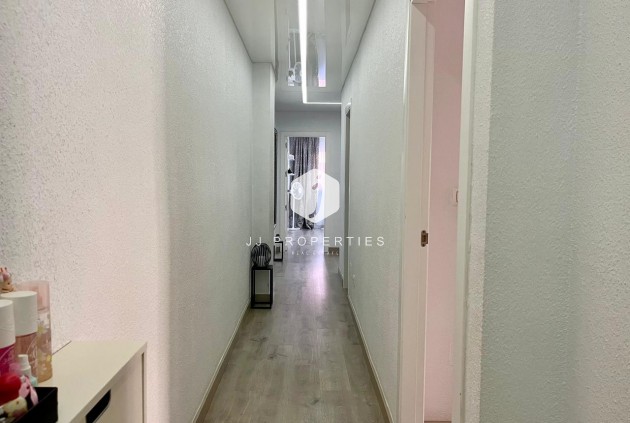 Tweedehands - Appartement / flat -
Torrevieja - Costa Blanca