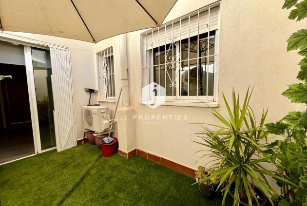 Tweedehands - Appartement / flat -
Torrevieja - Costa Blanca