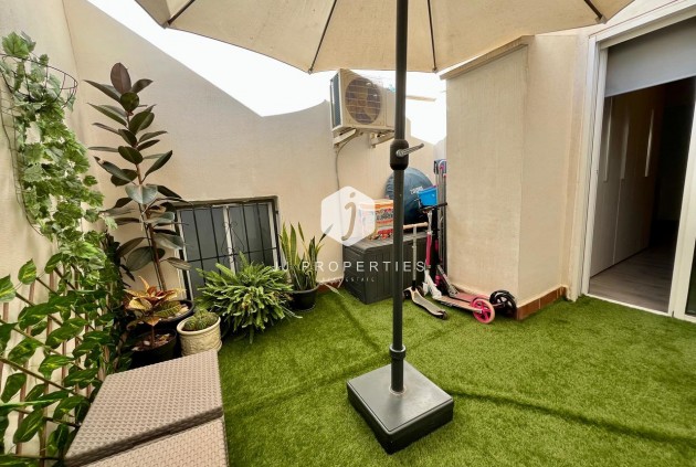 Tweedehands - Appartement / flat -
Torrevieja - Costa Blanca