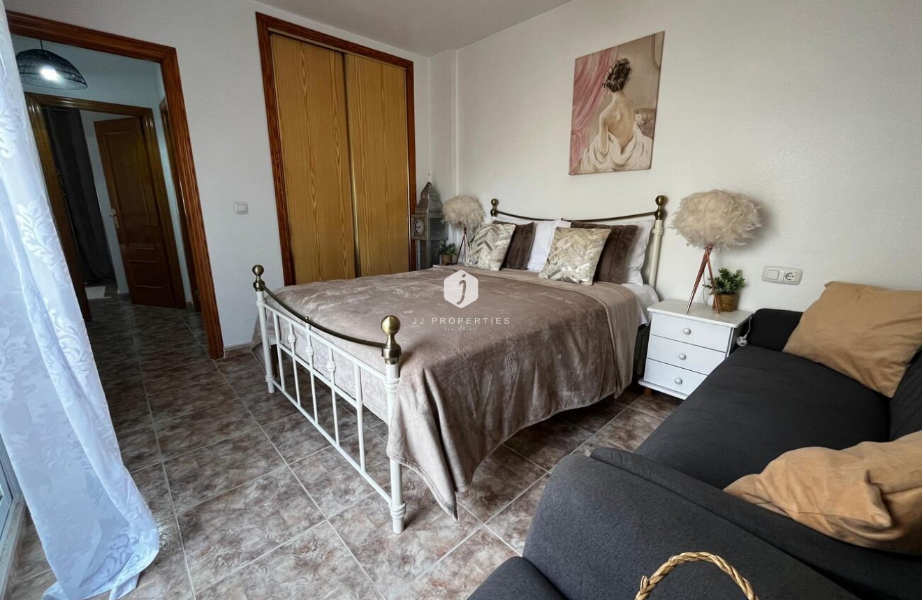 Tweedehands - Penthouse -
Torrevieja - La Florida