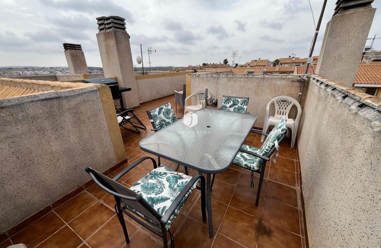 Tweedehands - Penthouse -
Torrevieja - La Florida