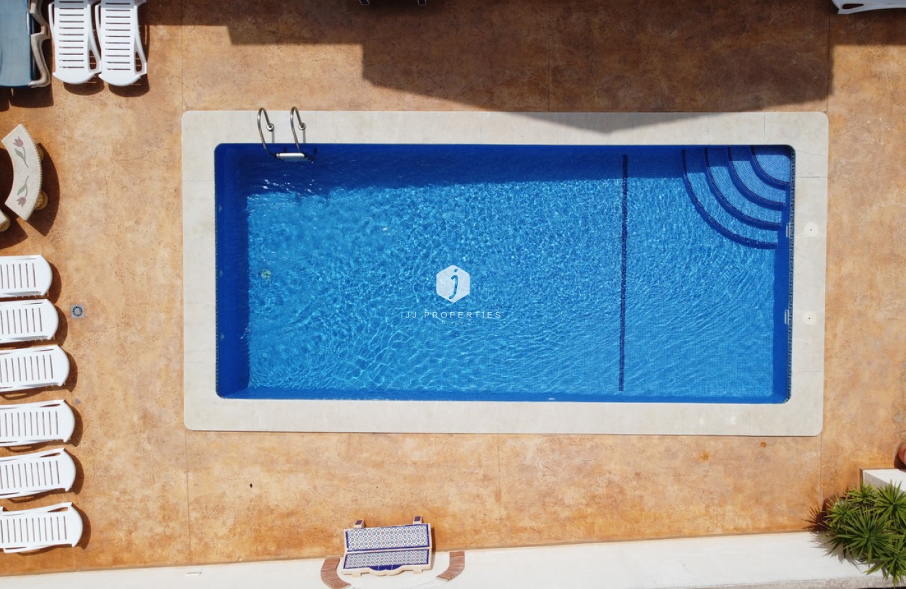 Tweedehands - Penthouse -
Torrevieja - La Florida