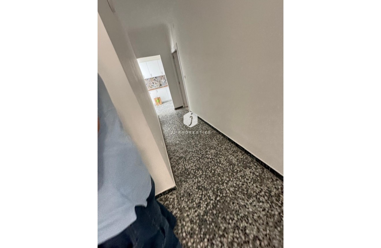 Tweedehands - Chalet -
Torrevieja - Centro