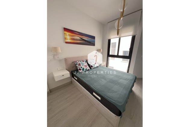 Tweedehands - Appartement / flat -
Torrevieja - Playa del Cura