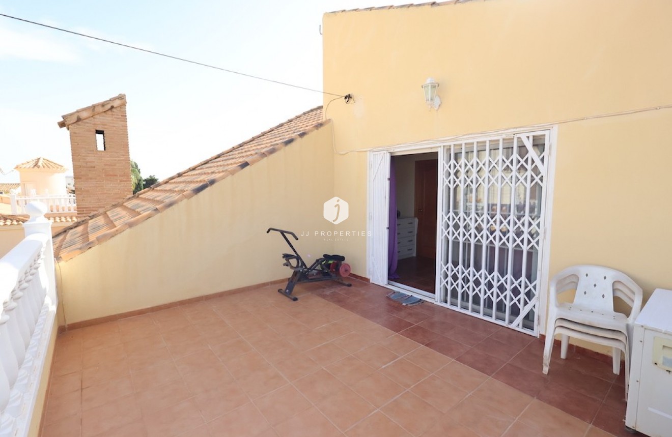 Tweedehands - Villa -
Playa Flamenca - Costa Blanca