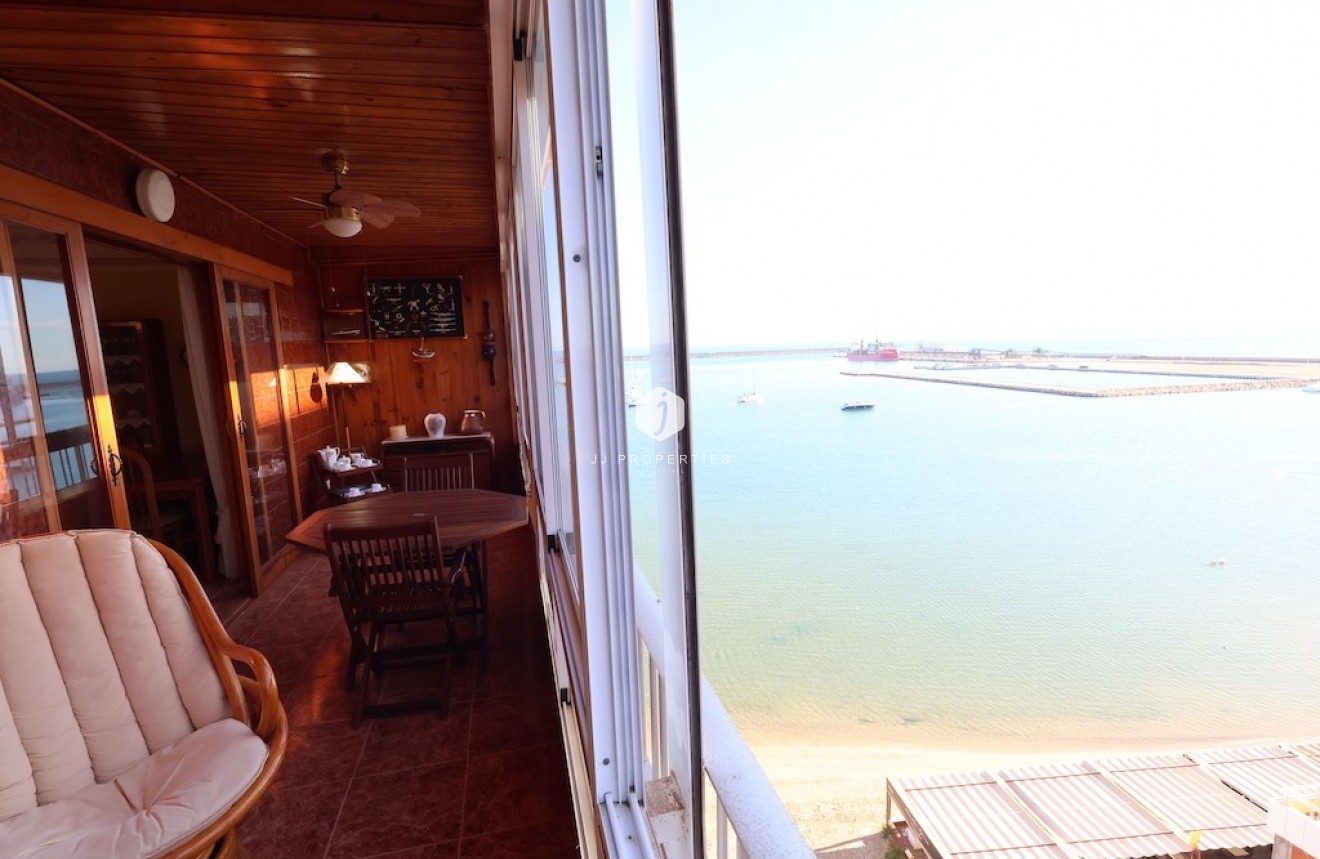 Tweedehands - Appartement / flat -
Torrevieja - Costa Blanca