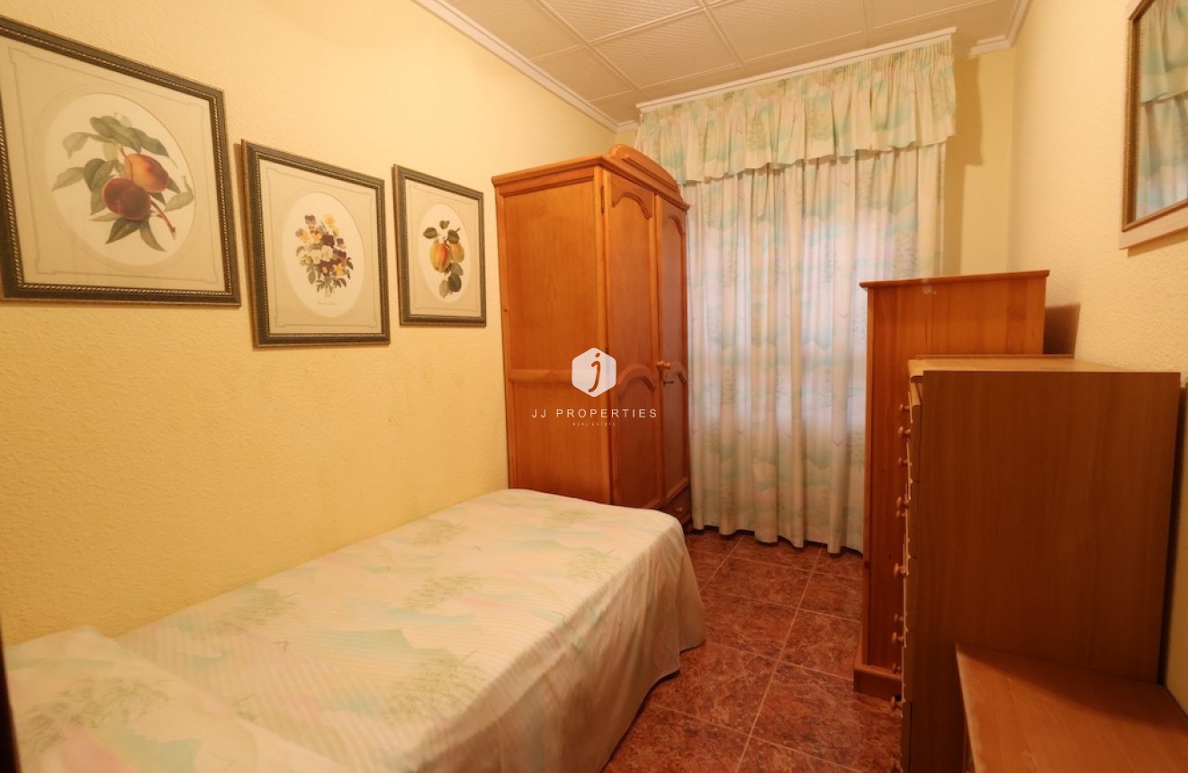 Tweedehands - Appartement / flat -
Torrevieja - Costa Blanca