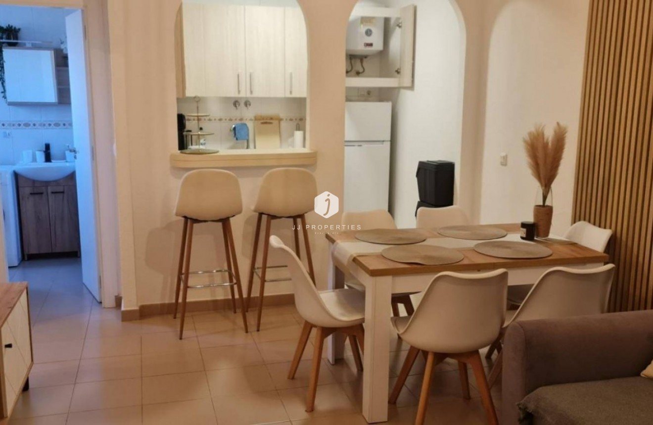 Tweedehands - Appartement / flat -
Playa De Los Naufragos - Costa Blanca