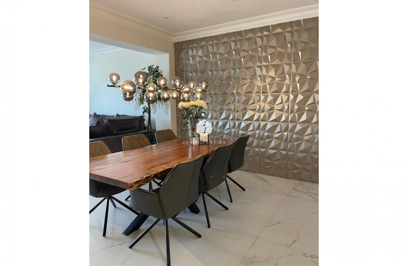 D'occasion - Appartement -
Torrevieja - Costa Blanca