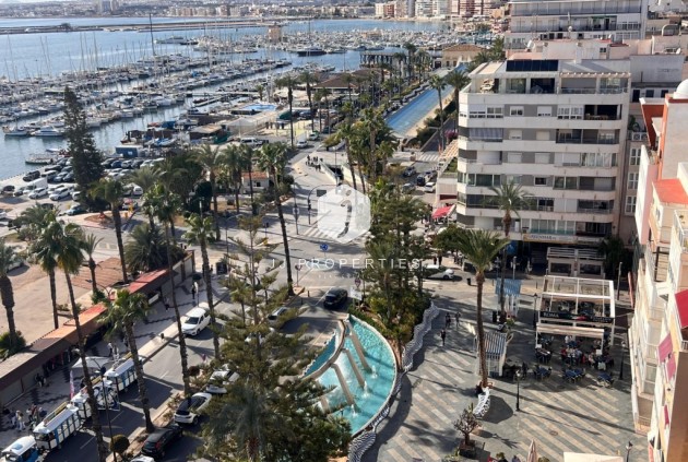 D'occasion - Appartement -
Torrevieja - Costa Blanca