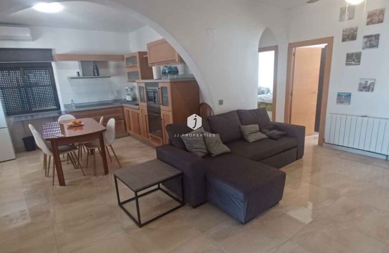 Tweedehands - Villa -
Torrevieja - Costa Blanca