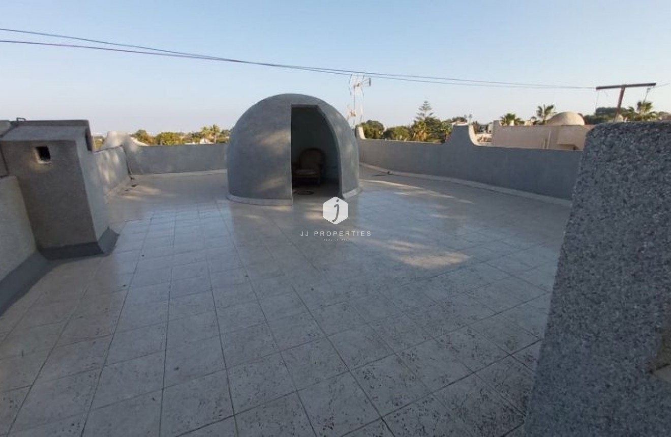 Tweedehands - Villa -
Torrevieja - Costa Blanca