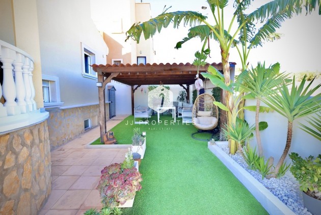 Segunda mano - Villa -
San Miguel de Salinas - Inland