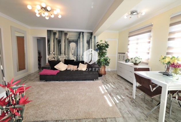 Tweedehands - Penthouse -
Torrevieja - Costa Blanca