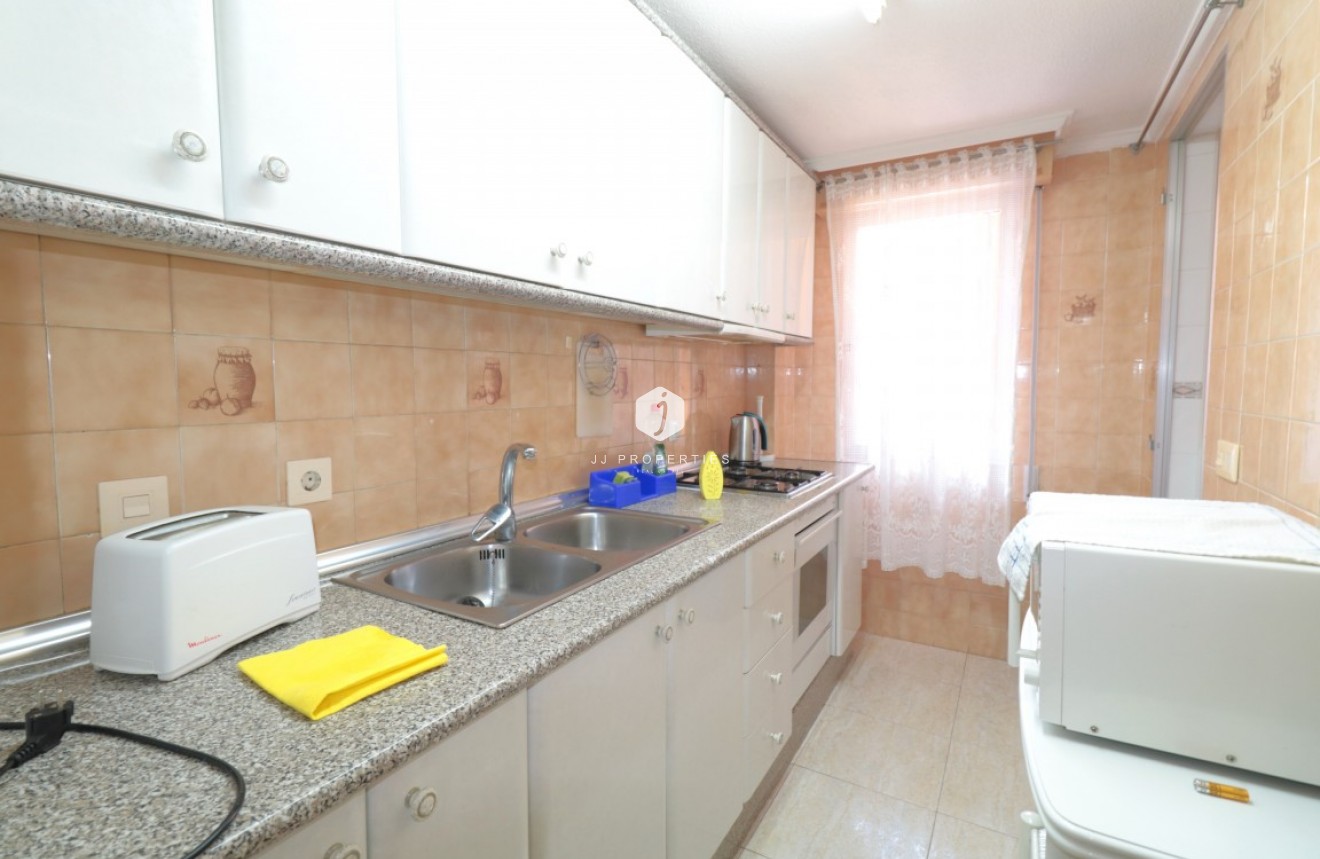 Tweedehands - Appartement / flat -
Playa Del Acequion - Costa Blanca