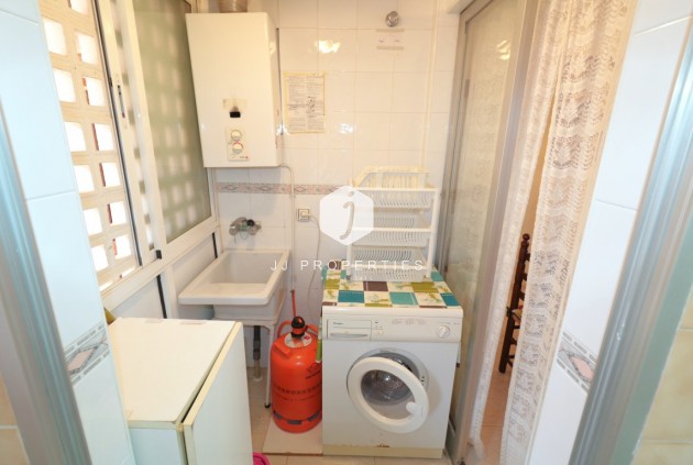 Tweedehands - Appartement / flat -
Playa Del Acequion - Costa Blanca